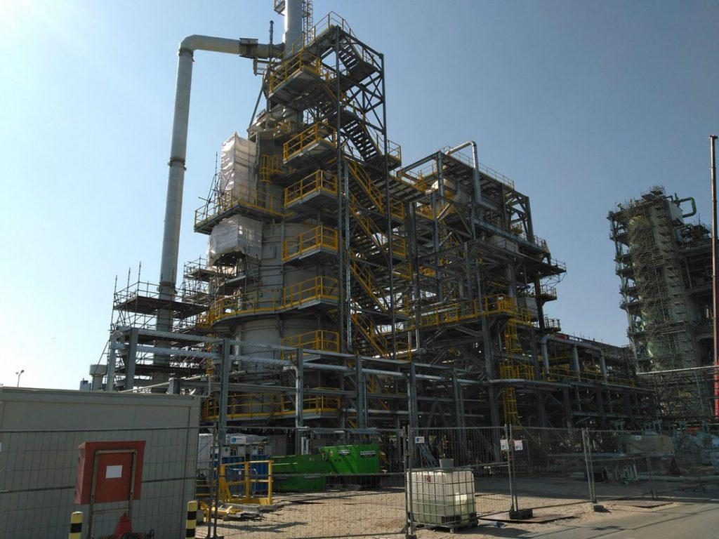 Neste Renewable Diesel Refinery, Rotterdam, Netherlands — Process structure with access steelwork and platforms